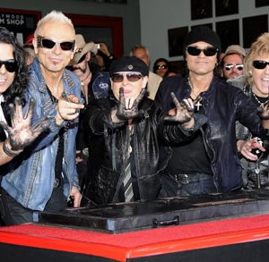 SCORPIONS1